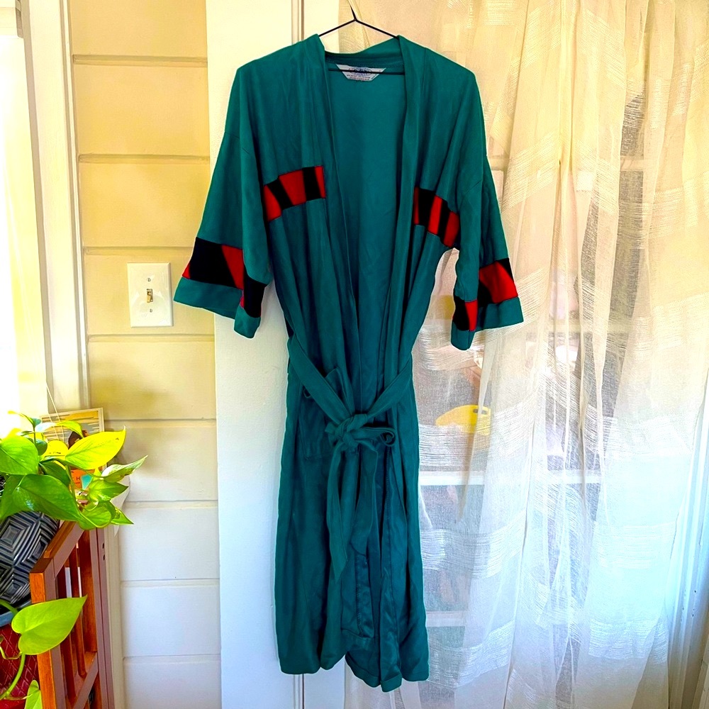 Hemingway Point Hp Vintage Robe